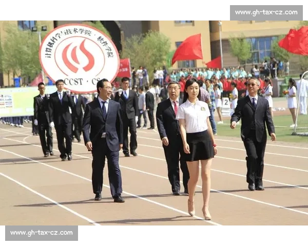 连胜引爆赛场激情强势崛起书写荣耀新篇章再创高峰奋勇拼搏续写传奇辉煌